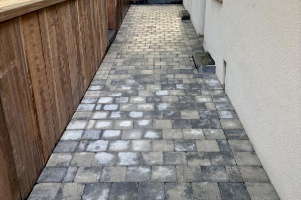 Comparaison des coûts de différents types de pavage : guide pour votre projet