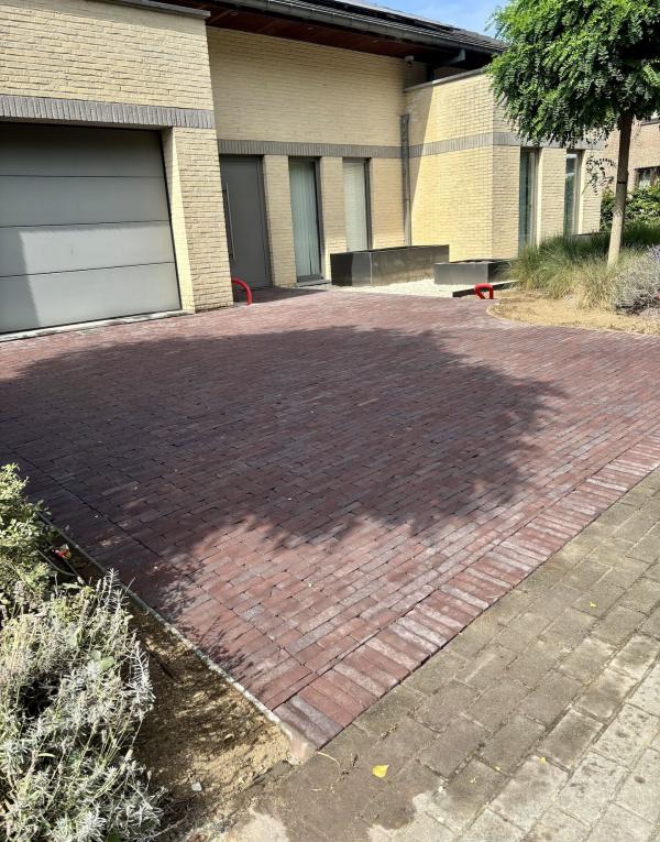 Réalisation - Pavage en klinkers béton