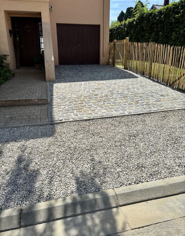 Pavage en pierre naturelle : Kandla, Pierre Bleue et Granite