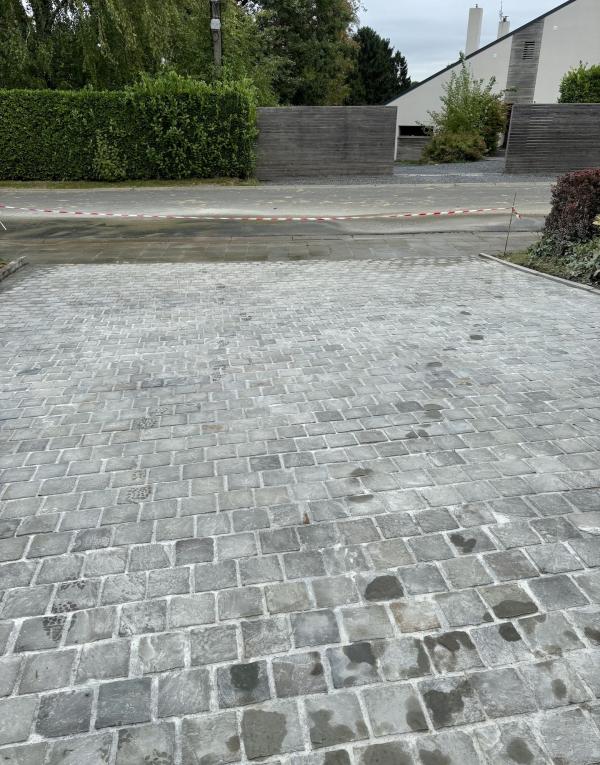 Réalisation - Pavage en pierre naturelle : Kandla, Pierre Bleue et Granite